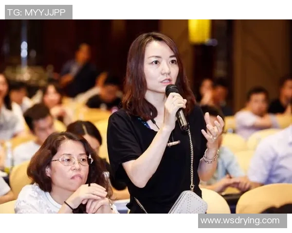 成都羽毛球队的转型之路与未来发展趋势解析